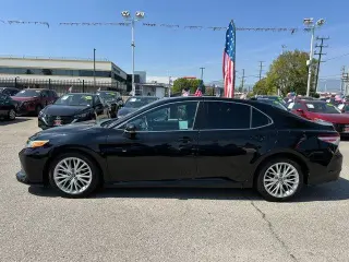 Toyota Camry 2019 XLE V6 4dr Sedan