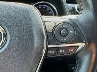 Toyota Camry 2019 XLE V6 4dr Sedan