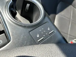 Toyota Camry 2019 XLE V6 4dr Sedan