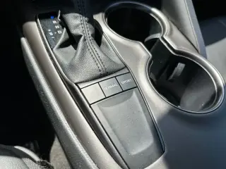 Toyota Camry 2024 SE 4dr Sedan