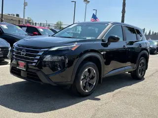 Nissan Rogue 2026 SV 4dr Crossover