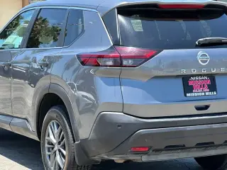 Nissan Rogue 2021 S 4dr Crossover