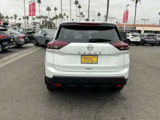 Nissan Rogue 2026 S 4dr Crossover