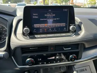 Nissan Rogue 2026 SV 4dr Crossover