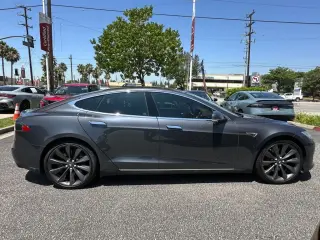 Tesla Model S 2015 AWD 90D 4dr Liftback