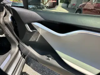 Tesla Model S 2015 AWD 90D 4dr Liftback
