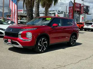 Mitsubishi Outlander 2024 SE 4dr SUV