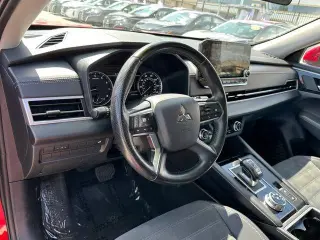 Mitsubishi Outlander 2024 SE 4dr SUV