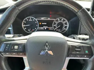 Mitsubishi Outlander 2024 SE 4dr SUV