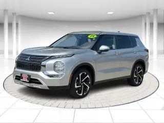 Mitsubishi Outlander 2024 SE 4dr SUV