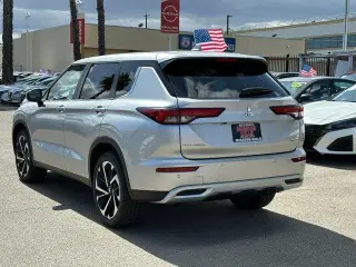 Mitsubishi Outlander 2024 SE 4dr SUV