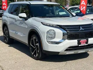 Mitsubishi Outlander 2024 SE 4dr SUV