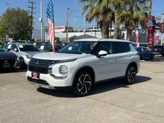 Mitsubishi Outlander 2024 SE 4dr SUV