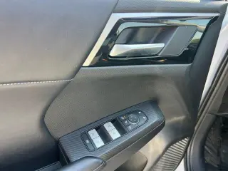 Mitsubishi Outlander 2024 SE 4dr SUV