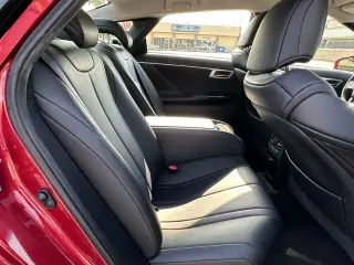 Toyota Mirai 2018 4dr Sedan