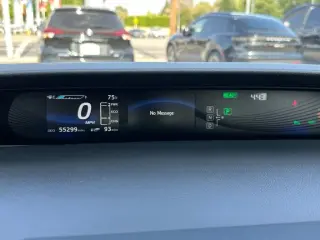 Toyota Mirai 2018 4dr Sedan