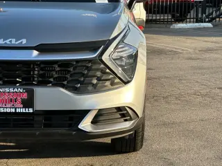 Kia Sportage Hybrid 2023 AWD LX 4dr SUV