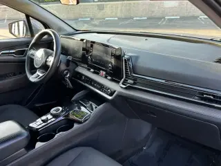 Kia Sportage Hybrid 2023 AWD LX 4dr SUV
