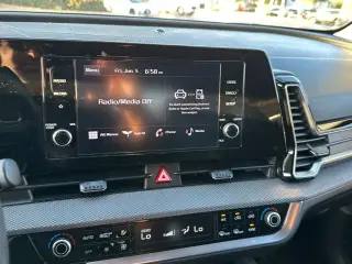 Kia Sportage Hybrid 2023 AWD LX 4dr SUV