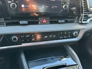 Kia Sportage Hybrid 2023 AWD LX 4dr SUV