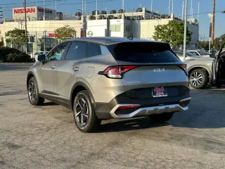 Kia Sportage Hybrid 2023 AWD LX 4dr SUV