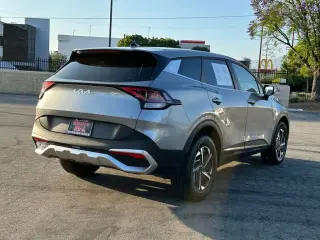 Kia Sportage Hybrid 2023 AWD LX 4dr SUV