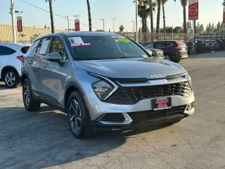 Kia Sportage Hybrid 2023 AWD LX 4dr SUV