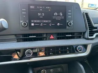 Kia Sportage 2024 LX 4dr SUV