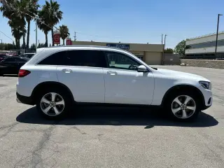 Mercedes-Benz GLC 2019 AWD GLC 300 4MATIC 4dr SUV