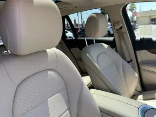 Mercedes-Benz GLC 2019 AWD GLC 300 4MATIC 4dr SUV