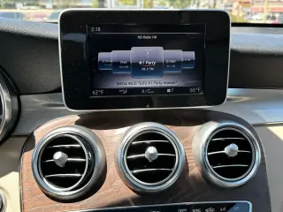 Mercedes-Benz GLC 2019 AWD GLC 300 4MATIC 4dr SUV