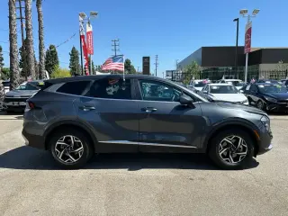 Kia Sportage 2023 LX 4dr SUV
