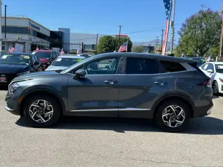 Kia Sportage 2023 LX 4dr SUV