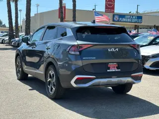 Kia Sportage 2023 LX 4dr SUV