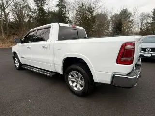 Ram 1500 2021 4x4 Laramie 4dr Crew Cab 5.6 ft. SB Pickup