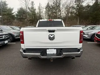 Ram 1500 2021 4x4 Laramie 4dr Crew Cab 5.6 ft. SB Pickup