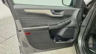 Ford Escape 2022 S 4dr SUV