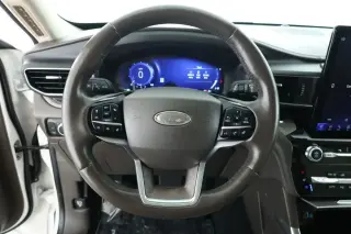 Ford Explorer 2022 AWD Platinum 4dr SUV
