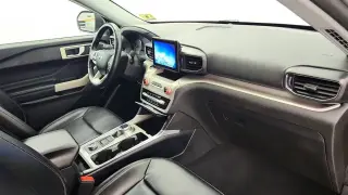 Ford Explorer 2021 AWD XLT 4dr SUV