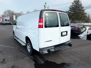 Chevrolet Express 2024 2500 3dr Cargo Van