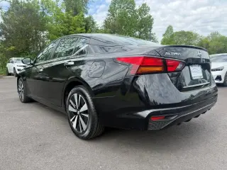 Nissan Altima 2022 2.5 SV 4dr Sedan