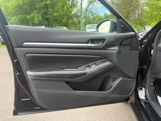 Nissan Altima 2022 2.5 SV 4dr Sedan