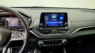 Nissan Altima 2021 2.5 SV 4dr Sedan