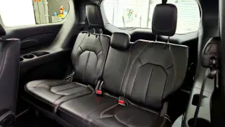 Chrysler Pacifica Plug-In Hybrid 2024 Road Tripper 4dr Mini-Van