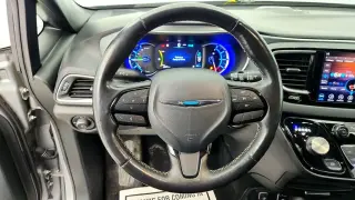 Chrysler Pacifica Hybrid 2020 Touring L 4dr Mini-Van
