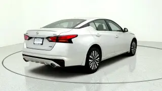 Nissan Altima 2024 AWD 2.5 SV 4dr Sedan