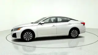 Nissan Altima 2024 AWD 2.5 SV 4dr Sedan