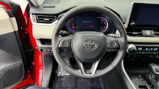 Toyota RAV4 2023 XLE Premium 4dr SUV