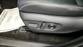 Toyota RAV4 2023 AWD XLE Premium 4dr SUV