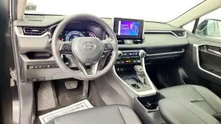 Toyota RAV4 2023 AWD XLE Premium 4dr SUV